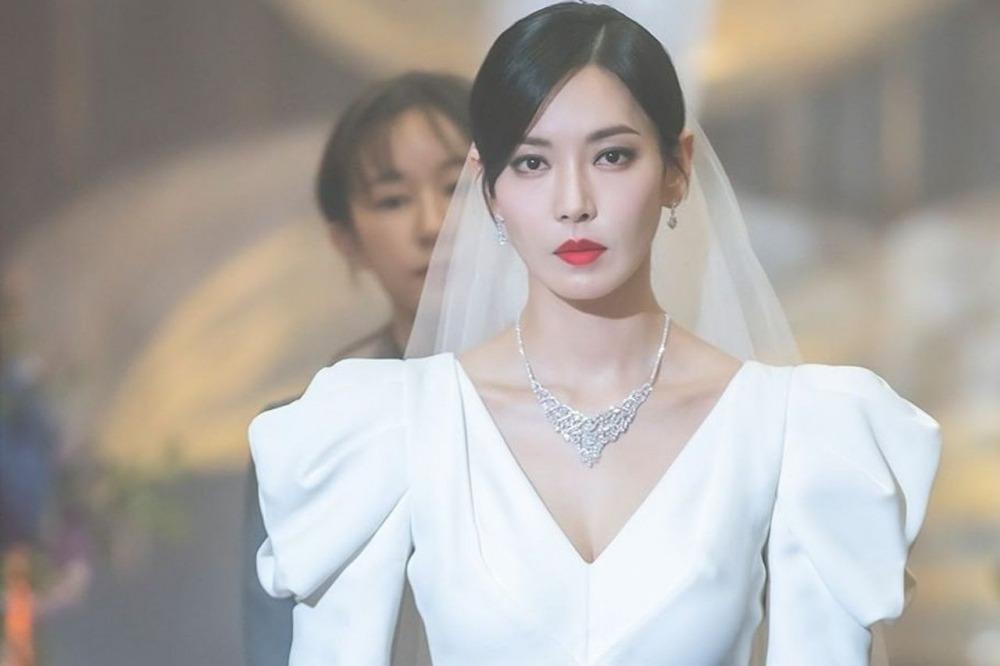 Hwang Jung Eum lần đầu đóng vai ác, bị chê kém xa Kim So Yeon-4