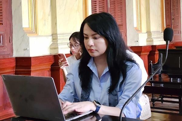 Đại gia Đức An và 3 bóng hồng nổi bật Vbiz: 2 siêu mẫu tài sắc, một Hoa hậu Việt Nam kín tiếng-7