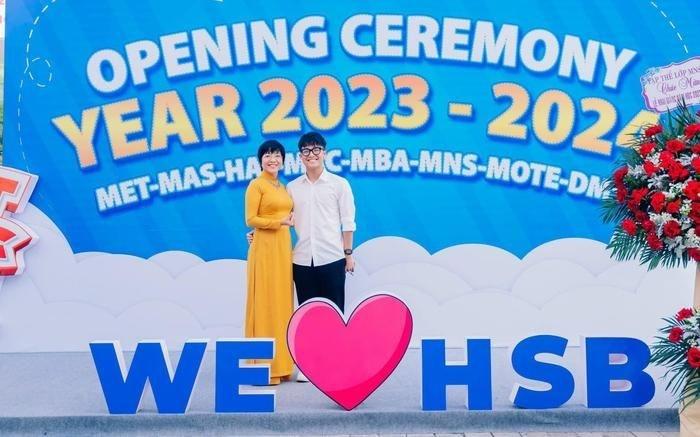 Con trai MC Thảo Vân trở thành tân sinh viên, ngoại hình bảnh bao tuổi 18 gây chú ý-1