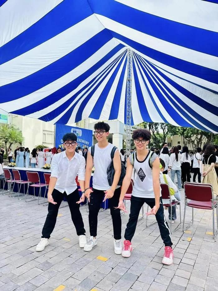 Con trai MC Thảo Vân trở thành tân sinh viên, ngoại hình bảnh bao tuổi 18 gây chú ý-2