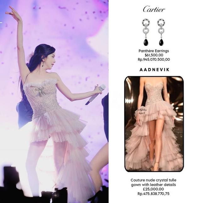 Đồ hiệu giá 1,49 tỷ đồng của BlackPink trong đêm diễn cuối-8