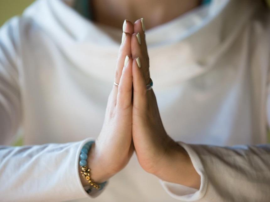 6 bài tập cổ tay dành cho những người dùng máy tính thường xuyên-2