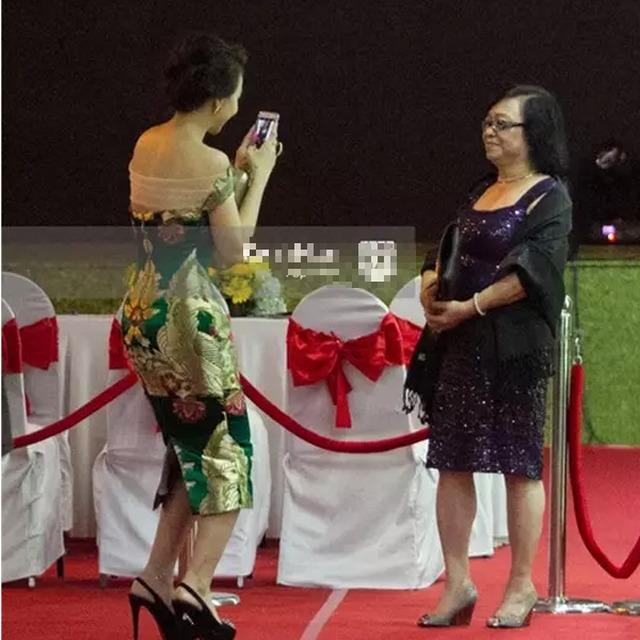 Quan hệ mẹ chồng - nàng dâu kín tiếng nhà Đinh Ngọc Diệp: Tinh tế, tận tình từ lúc yêu đến cưới-1