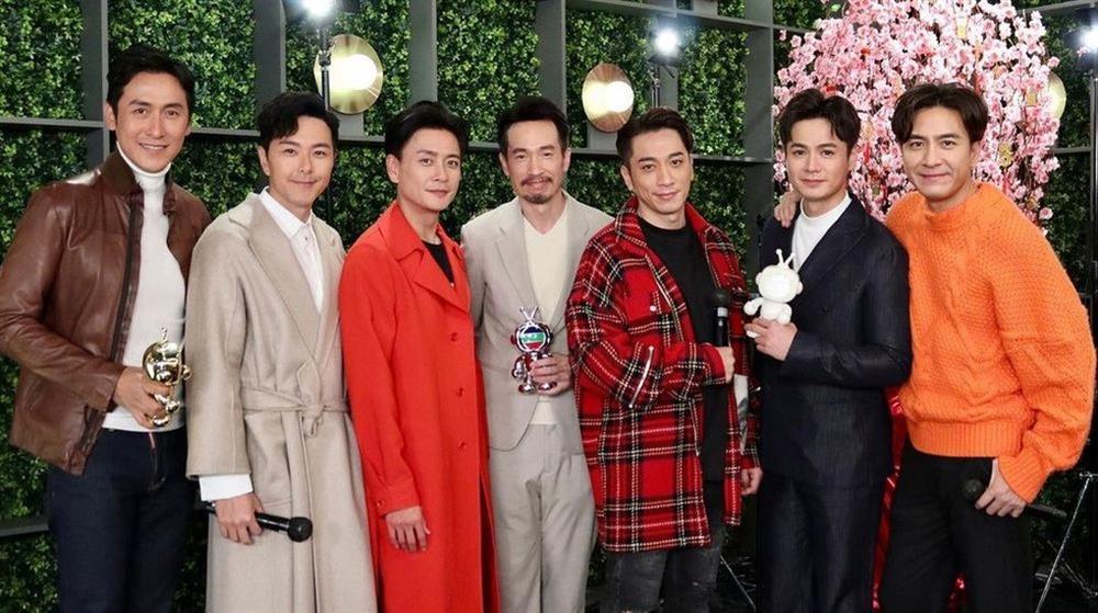 Showbiz Hong Kong khó khăn: Nghệ sĩ chuyển nghề, tới đại lục lập nghiệp-1