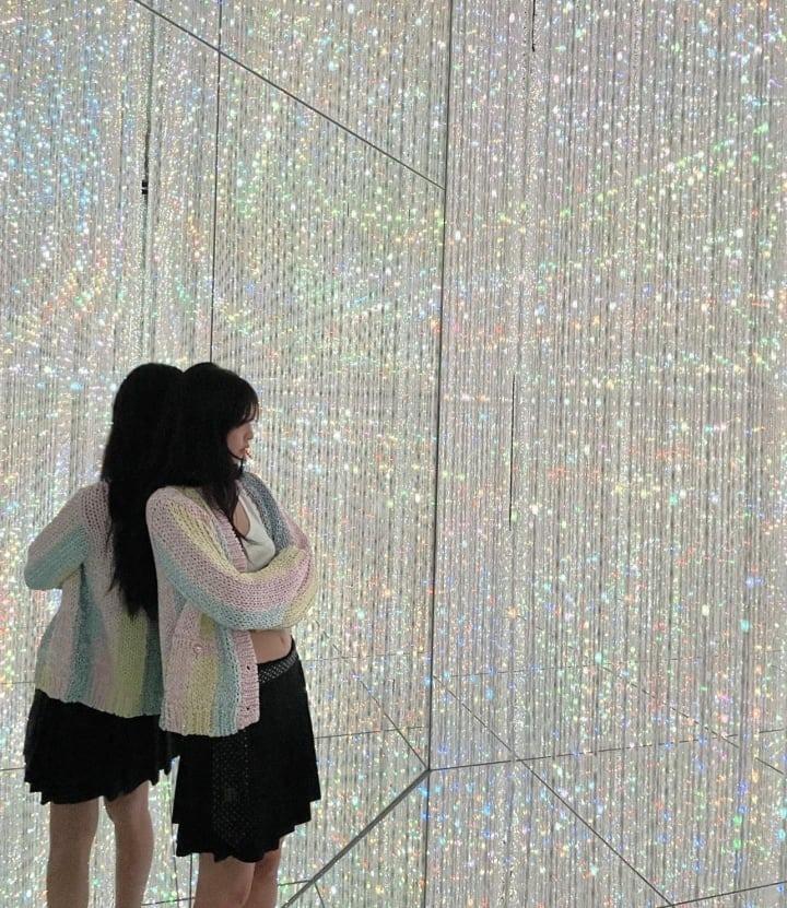 Những mẫu áo khoác mỏng nhẹ cho dịp giao mùa-4