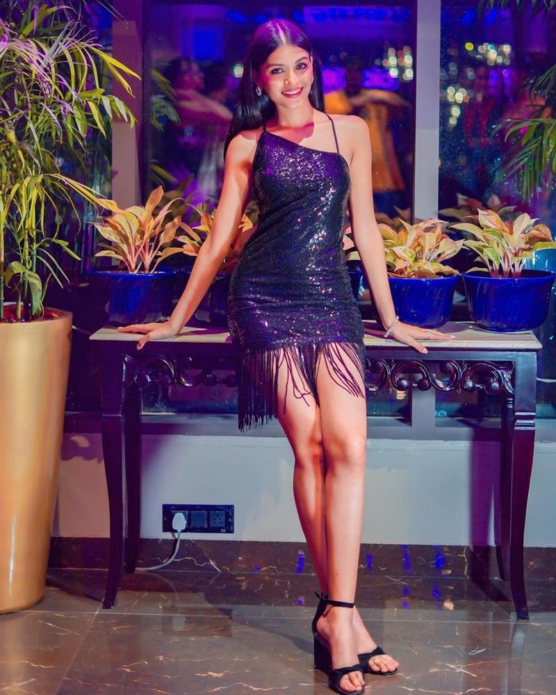 Mặt mộc của tân Hoa hậu Hòa bình Ấn Độ-11