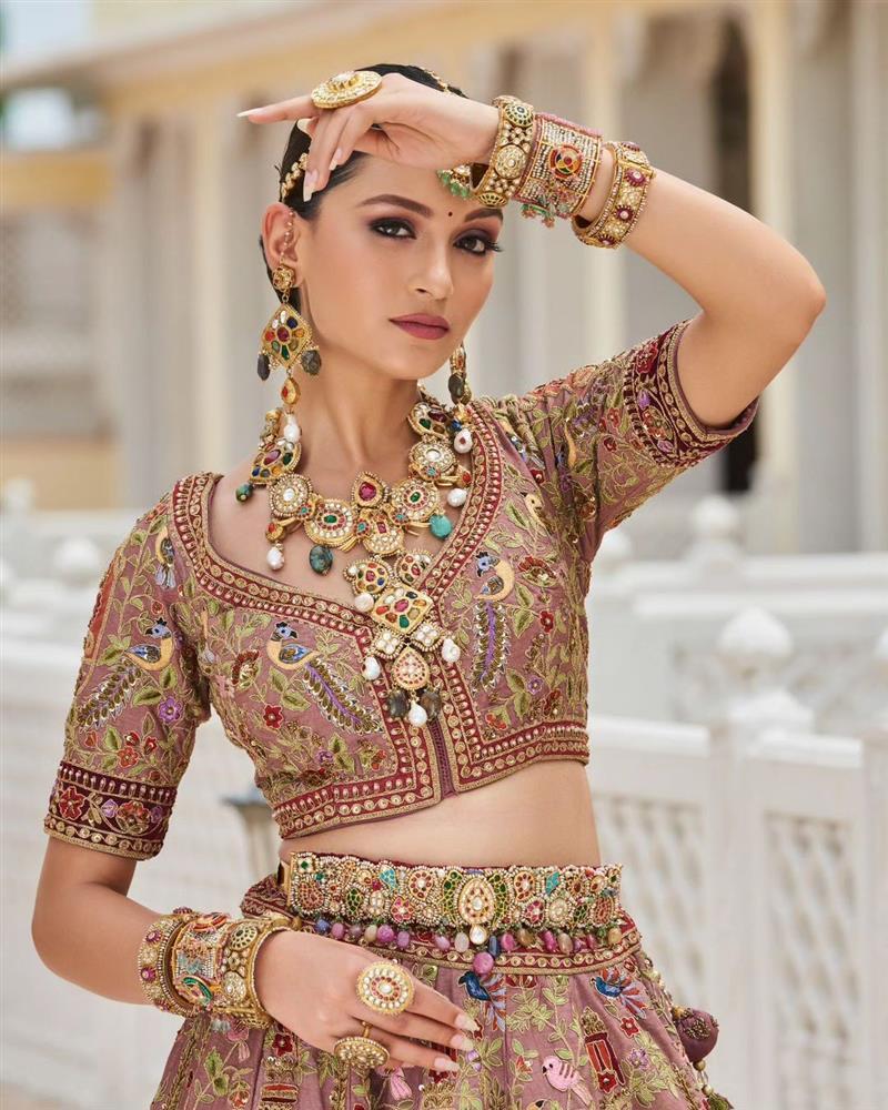 Mặt mộc của tân Hoa hậu Hòa bình Ấn Độ-4