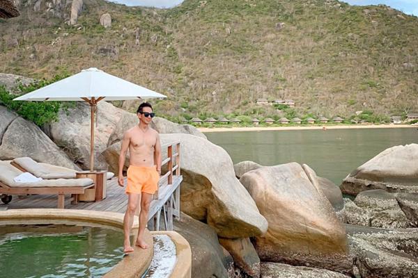 Ở tuổi U60, vóc dáng Lý Hải vẫn phong độ, hack tuổi nhờ cách ăn tối đáng học-6