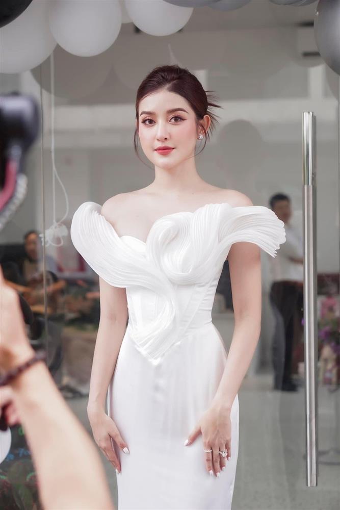 Khuôn mặt của Á hậu Huyền My khác lạ, khiến khán giả đặt nghi vấn-2