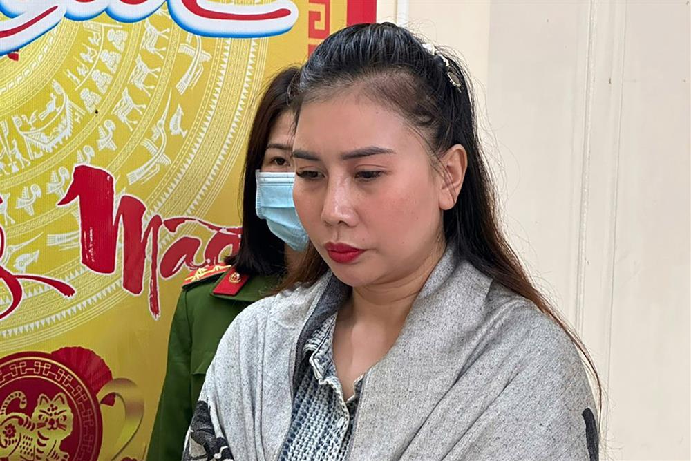 Bắt hoa hậu thiện nguyện của cuộc thi Hoa hậu doanh nhân Việt Nam-1