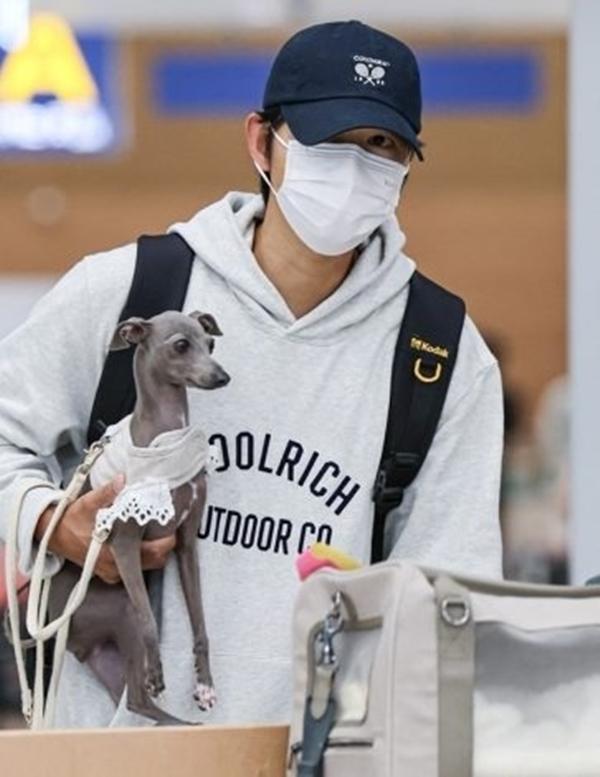 Song Joong Ki phá vỡ khuôn mẫu với vai diễn mới trong phim Hopeless-2