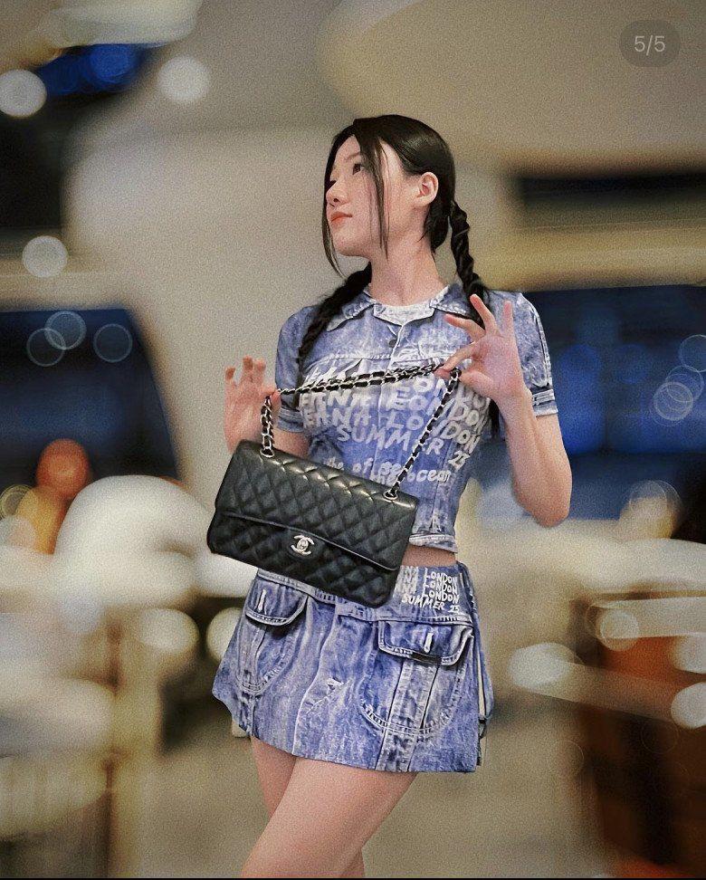 Sau khi giảm 12kg, em gái Trấn Thành chăm mặc khoe eo mix túi hiệu lên tay-7