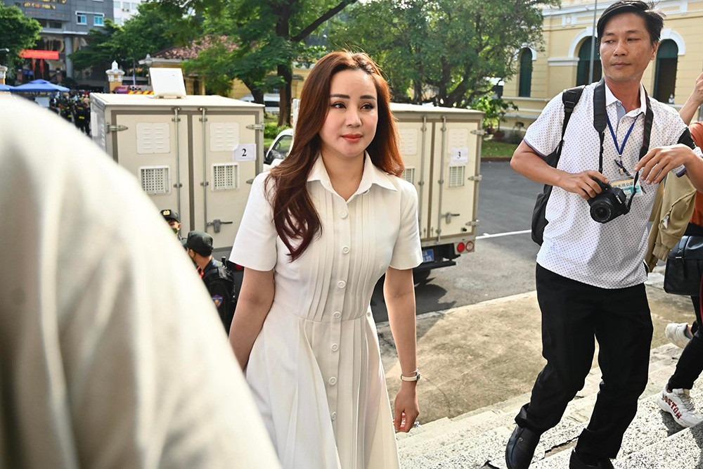 Chồng cũ Lê Giang làm YouTuber ở phiên tòa xét xử Nguyễn Phương Hằng-4