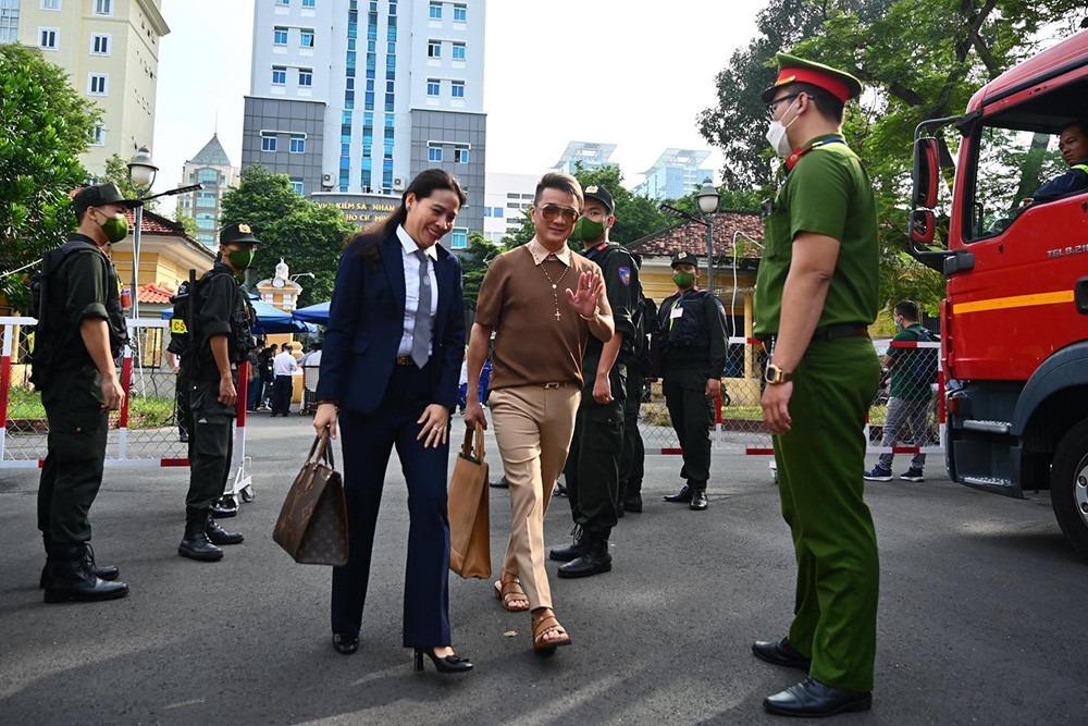 Chồng cũ Lê Giang làm YouTuber ở phiên tòa xét xử Nguyễn Phương Hằng-6