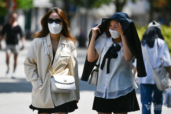 Dự báo thời tiết 22/9: Bắc và Trung Bộ nắng mạnh, Nam Bộ mưa chiều tối-1