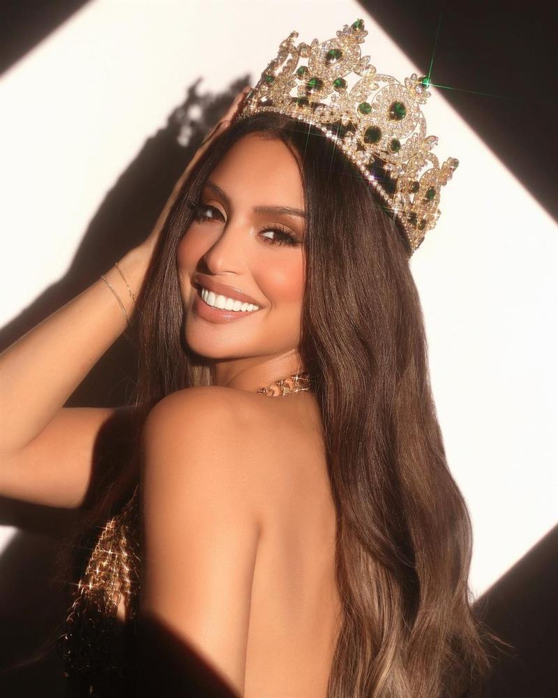 Người đẹp đầu tiên khởi hành sang Việt Nam thi Hoa hậu Hòa bình-6