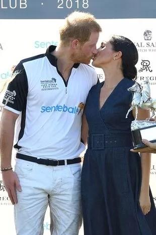 Đằng sau chiếc vòng tay Harry đeo suốt 20 năm-2