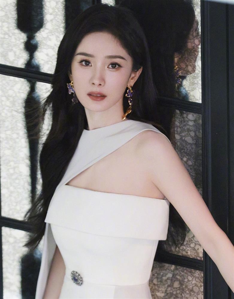 Sự xuống dốc của dàn sao nữ một thời thống trị giới giải trí-8