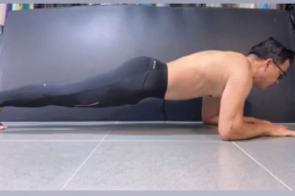 Vua cá Koi Thắng Ngô chăm chỉ tập gym độ body sau chia tay Hà Thanh Xuân-2