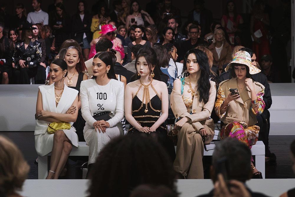 Hương Giang đẹp như một nữ thần bên Ngu Thư Hân, Hoa hậu Pia Wurtzbach-3