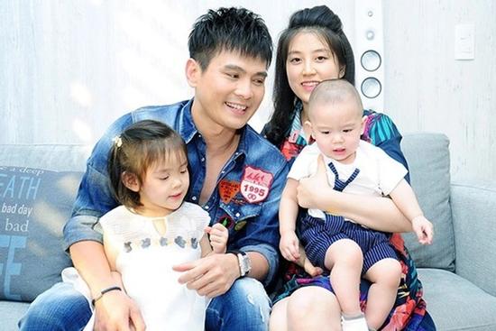 Vợ Lâm Hùng: 21 tuổi mang thai, chạy xa khỏi chồng vì mùi nước hoa