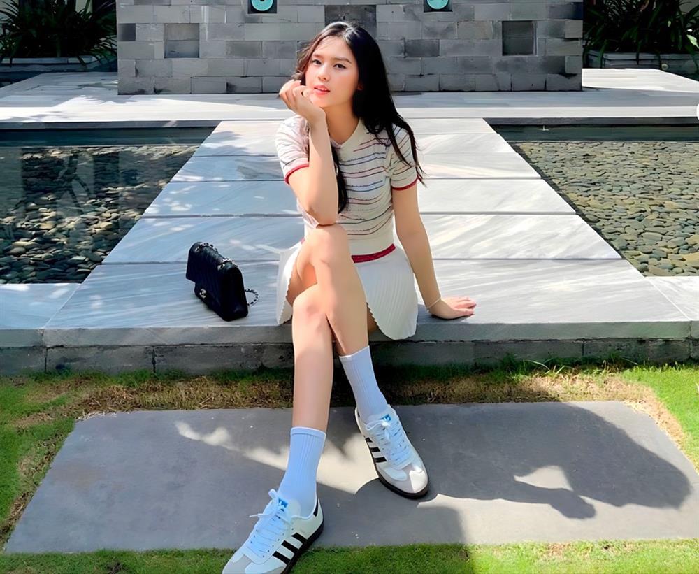 Sau hơn một năm cưới cầu thủ Thành Chung, hot girl Tuyên Quang giờ ra sao?-7