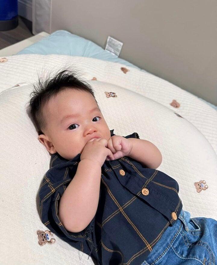 Con trai Cường Đô La lên đồ sành điệu chuẩn soái ca nhí-2