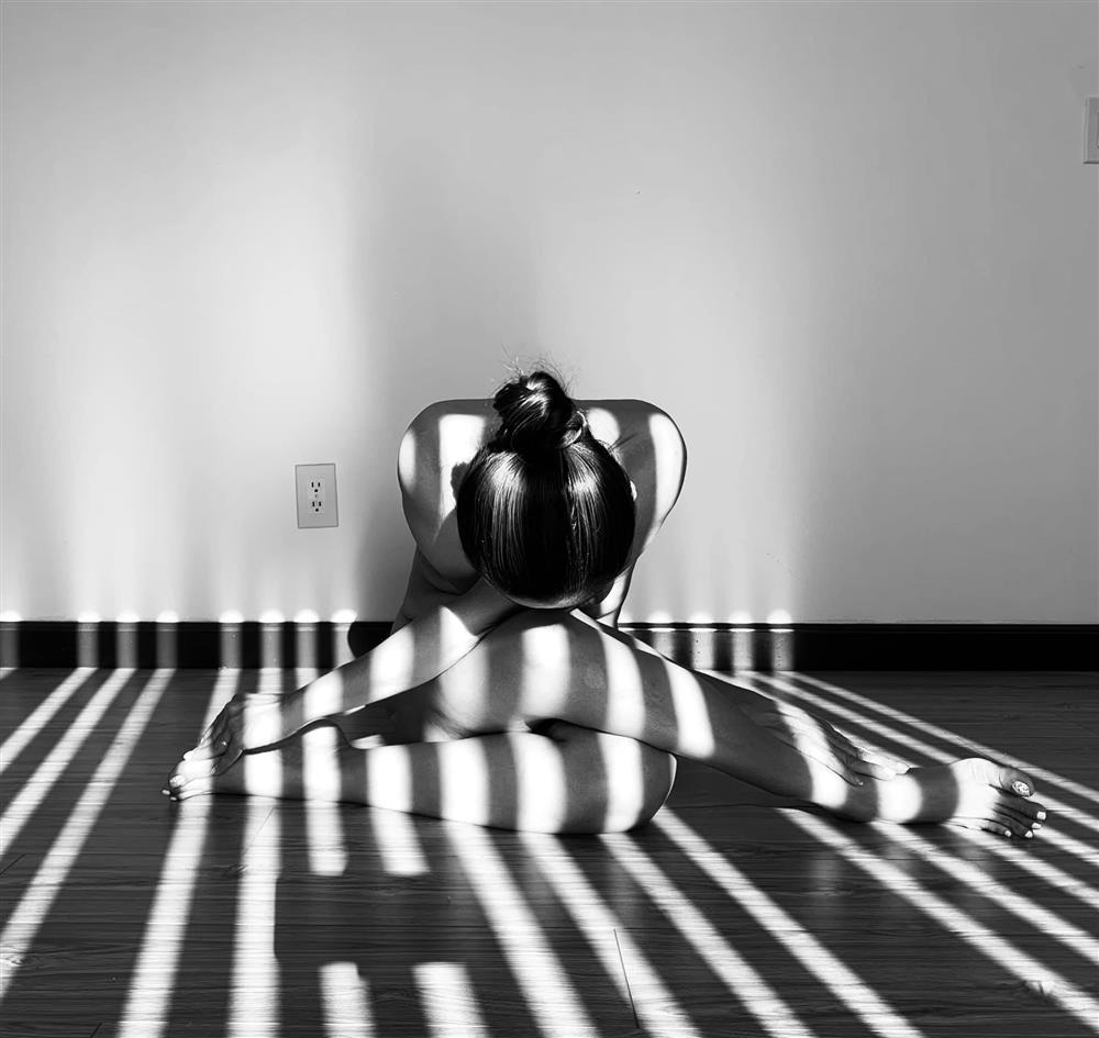 Mỹ nhân Đồng tiền xương máu ngày càng gợi cảm sau cú sốc ung thư-4