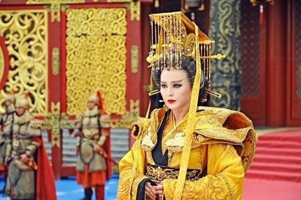 Phát hiện hàng trăm hũ rượu vang 5.000 năm tuổi trong lăng mộ nữ hoàng Ai Cập-4