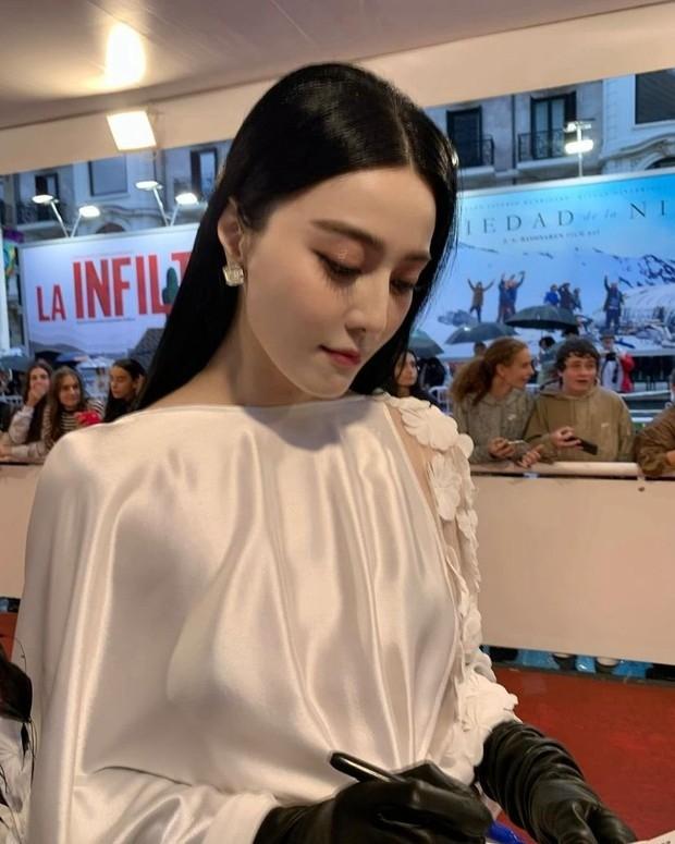 Phạm Băng Băng né được ống kính tử thần-7