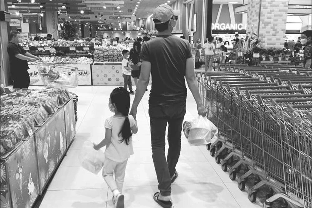 Khương Ngọc sau kết hôn: Sống kín tiếng, giấu con chuyện cha là nghệ sĩ-4