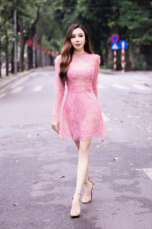 Hồ Quỳnh Hương: Gương mặt thay đổi thế nào mà khán giả giật mình không nhận ra?-4