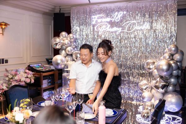 Sinh nhật lần thứ 2 bên Shark Bình, Phương Oanh đã có danh phận hưởng trọn tình yêu của chồng đại gia-3