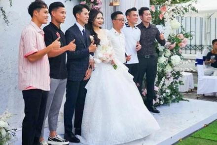 Đình Trọng tổ chức đám cưới tại Hà Nội, dàn tuyển thủ Việt Nam góp mặt