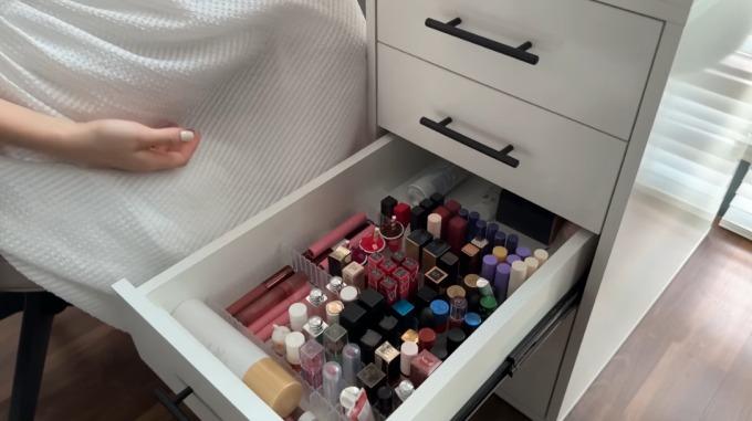 Chi tiết thú vị trong căn nhà Bình An - Phương Nga chứng tỏ á hậu là fan ruột BlackPink-15