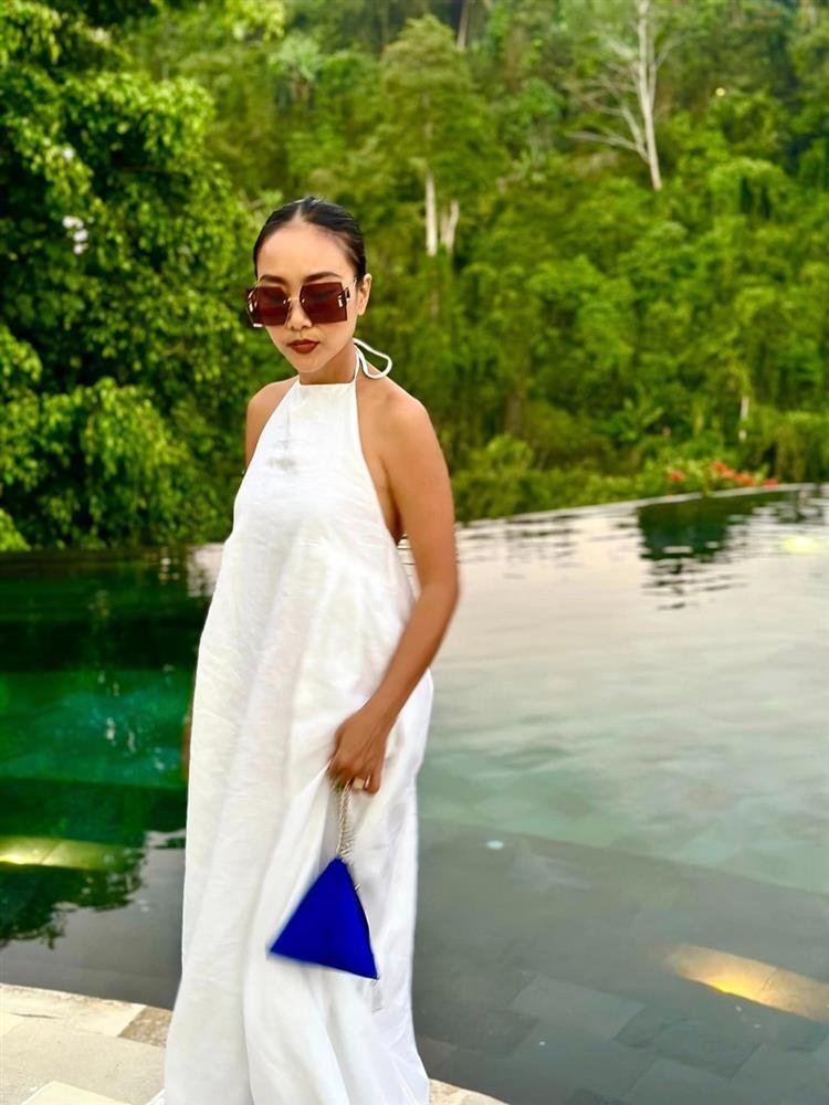 Đoan Trang 2 năm ở Singapore: Viên mãn bên chồng Tây, ở nhà làm nội trợ-15