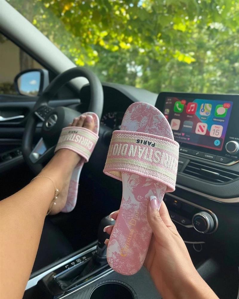 Sự trỗi dậy của túi xách siêu giả gây thiệt hại đến... 50 tỷ USD-3