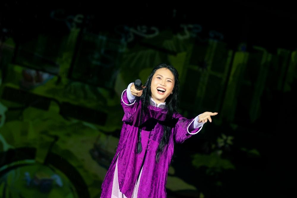 Dàn sao Việt cùng 3.000 khán giả đội mưa xem Phương Mỹ Chi hát-14