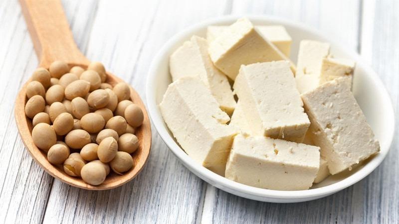 Đậu phụ bổ ngang thịt gà, trứng nhưng vẫn bị chê-2