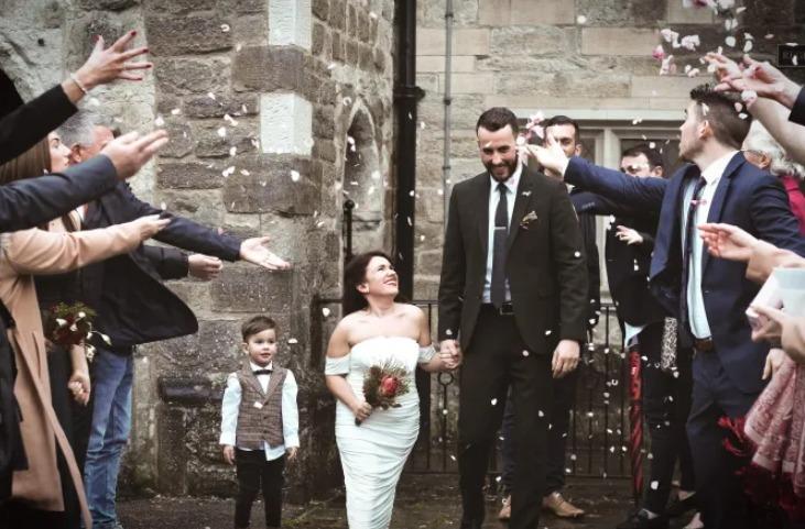 Cuộc hôn nhân bất ngờ của cô gái cao 1m24-1