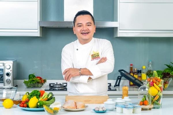 Vụ chửi tục tĩu trên Facebook đầu bếp Võ Quốc: Phải xử lý đến nơi đến chốn!-1