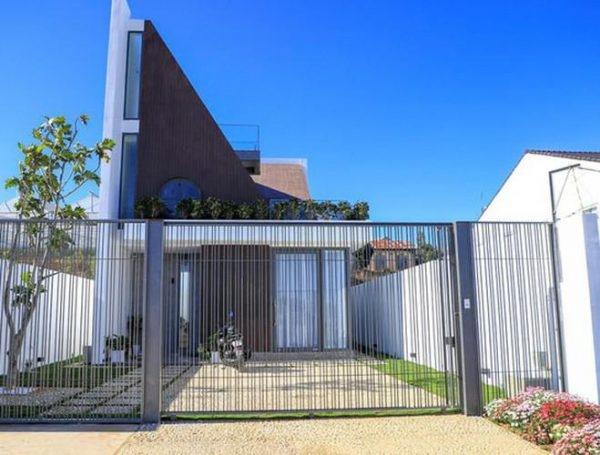 Biệt thự siêu chất của nữ ca sĩ bị chồng dìm hàng không thương tiếc-7