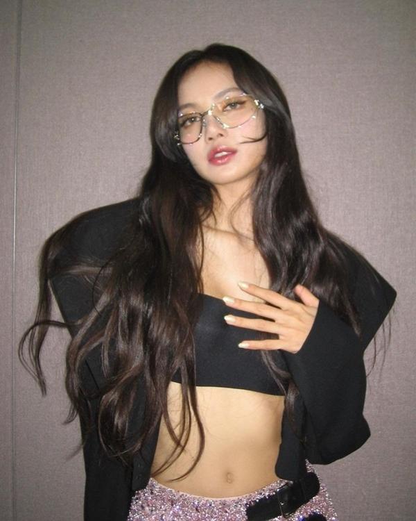 Phản ứng của YG về tin Jennie và Jisoo mở công ty riêng-2