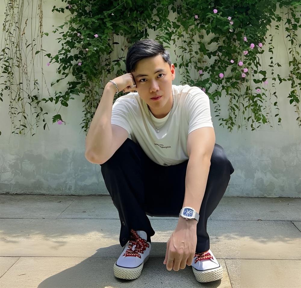 Chuyện tình đẹp như phim của Linh Ngọc Đàm và bạn trai ngoại quốc-2