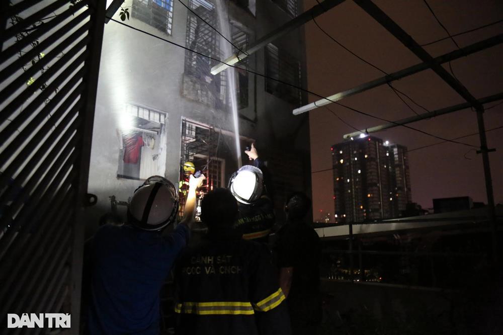 Hạ sĩ PCCC bị thương kể đêm sẵn sàng hy sinh cứu người trong chung cư mini-5