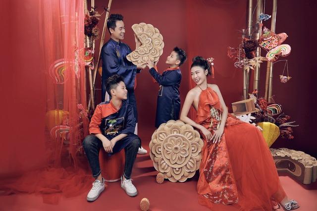 Cậu cả nhà Đăng Khôi đập ống heo làm điều đặc biệt mùa Trung thu-3