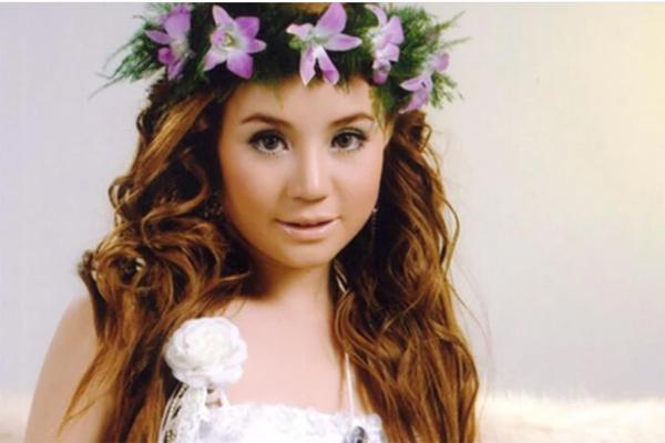 Vy Oanh: Nhan sắc thời mới vào nghề khác xa hiện tại ra sao?-3