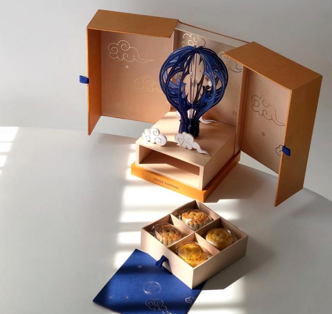 Tiết lộ 16 nguyên liệu làm nên chiếc bánh trung thu 22 triệu, đắt hơn cả bánh dát vàng-5