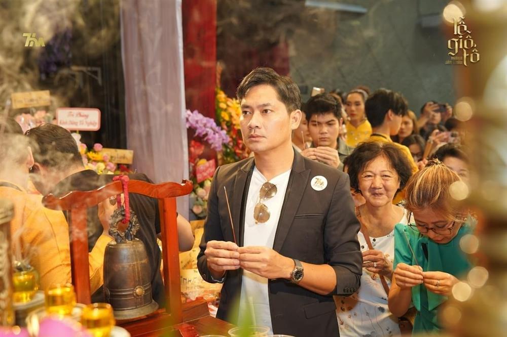 Giỗ Tổ sân khấu 2023: Hoài Lâm gặp lại cha nuôi Hoài Linh-7