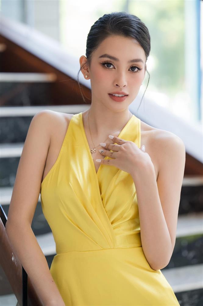 Nhan sắc ba Hoa hậu Việt Nam trong cùng một khung hình-12